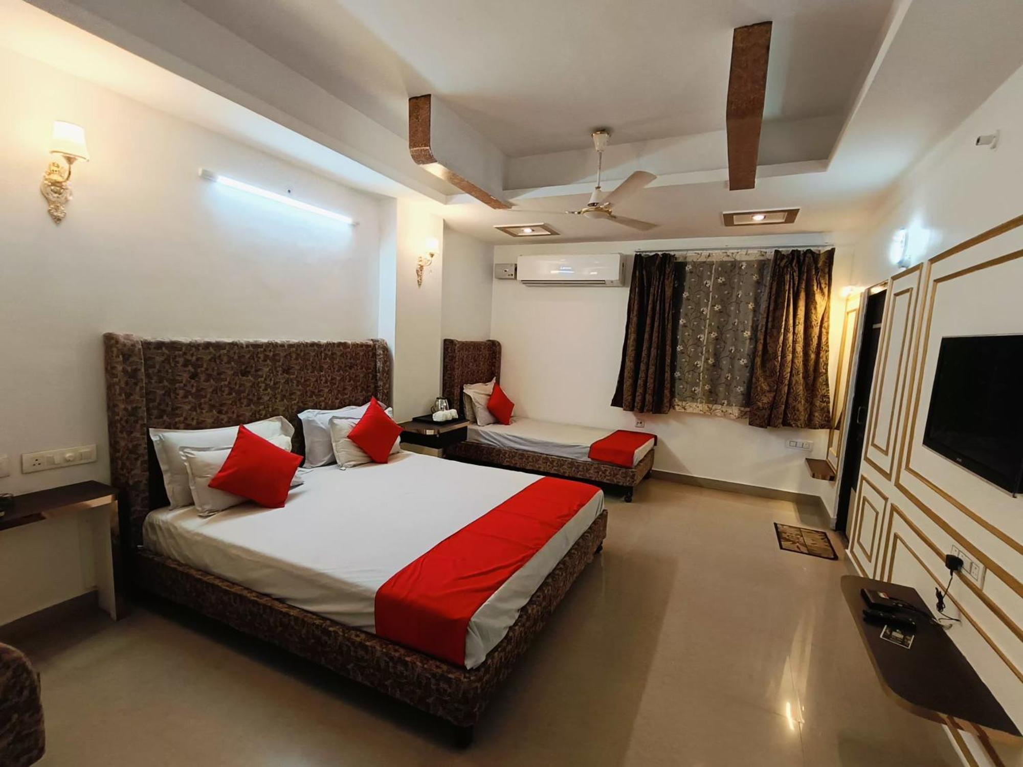 Hotel Omni Plaza Jodhpur  Extérieur photo