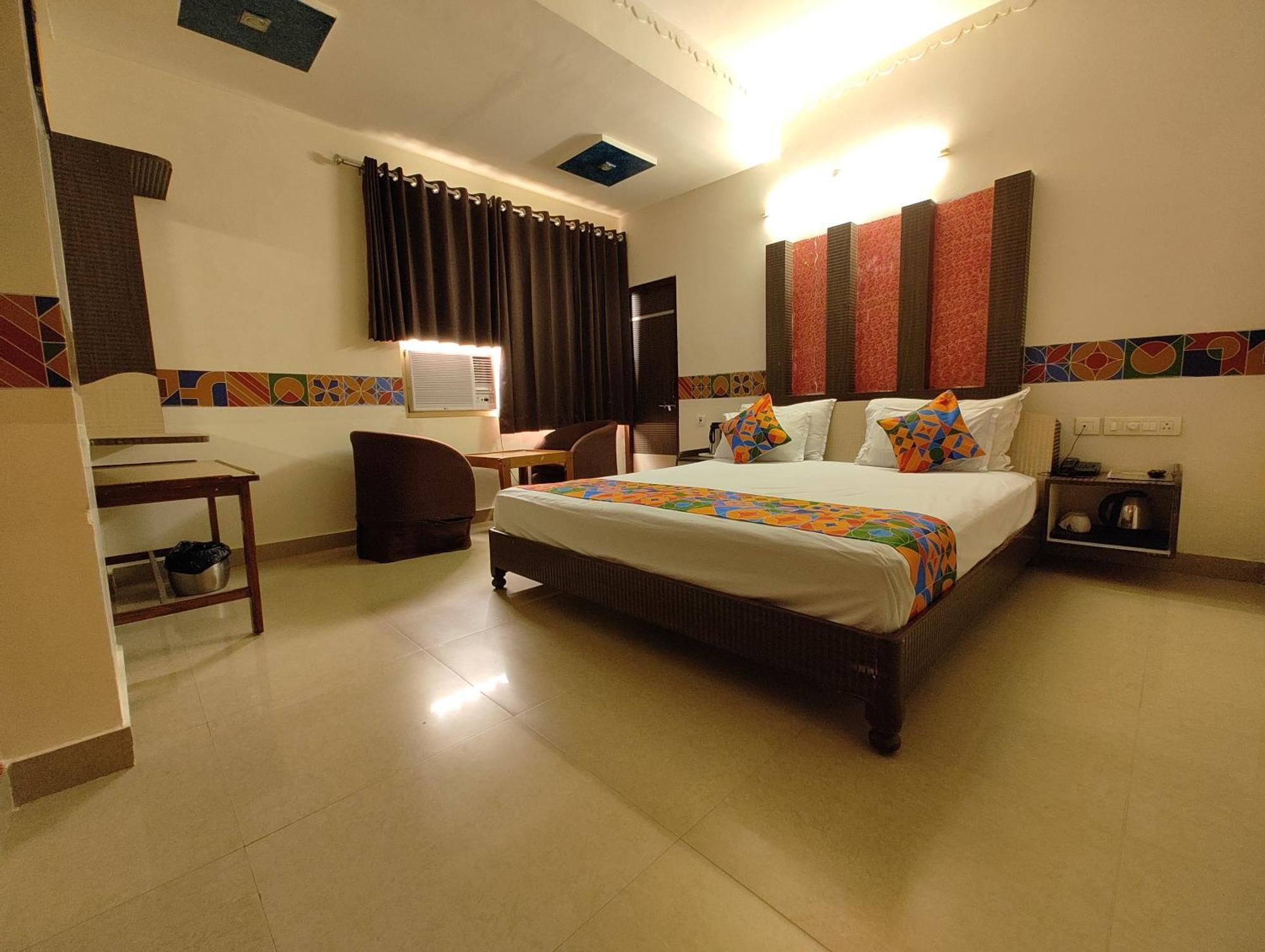 Hotel Omni Plaza Jodhpur  Extérieur photo