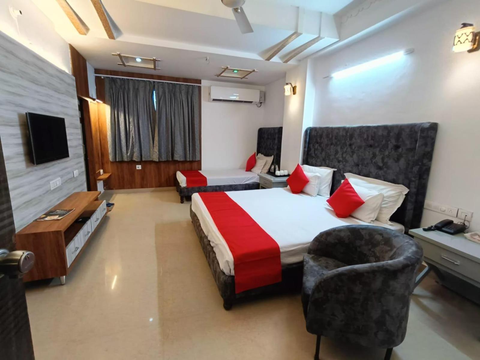 Hotel Omni Plaza Jodhpur  Extérieur photo